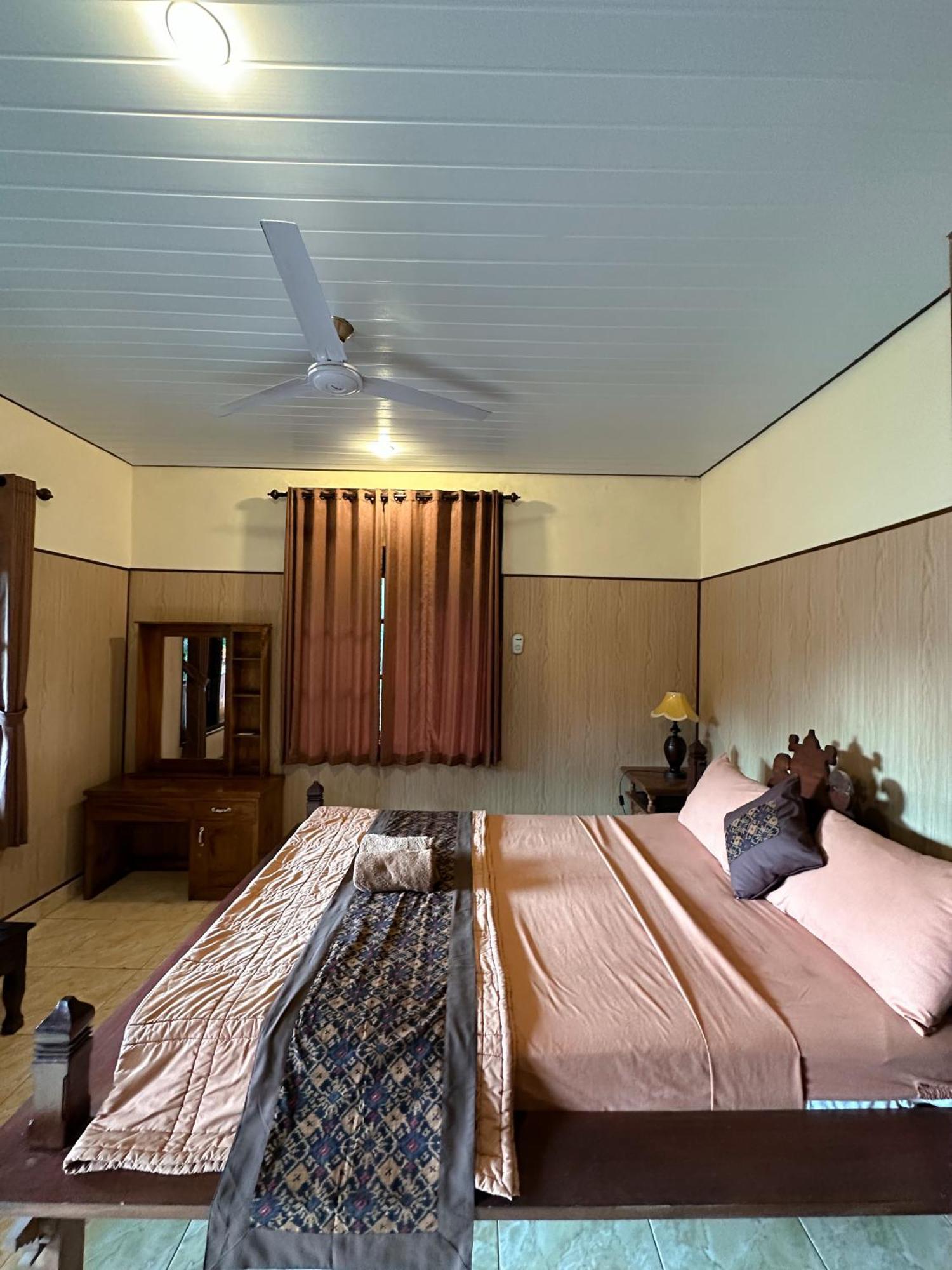 Kajeng Bungalow Убуд Екстер'єр фото